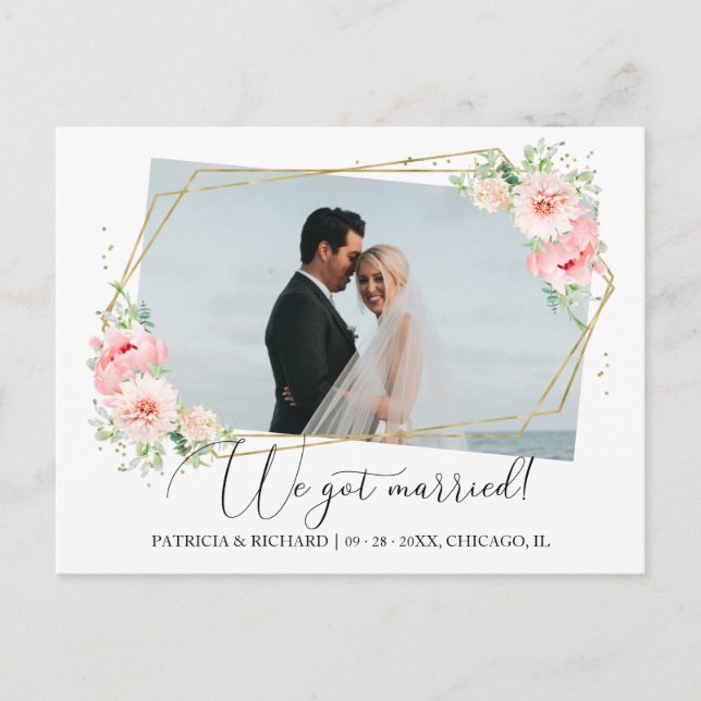 Wir Got Verheiratete florale Elopted Ankündigung Postkarte (Vorderseite)