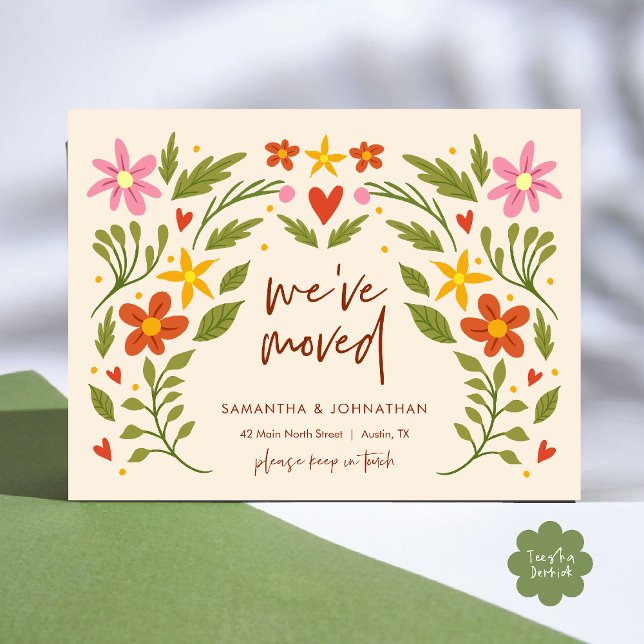 Wir haben uns bewegt, neue Zuhause-Adresse Ankündi Postkarte (We've Moved, New Home Address Announcement Postcard in Wild Flowers Beige Greenery theme)