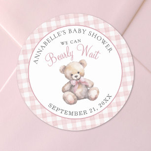 Wir können es kaum erwarten, Rosa Bär Baby Shower Runder Aufkleber
