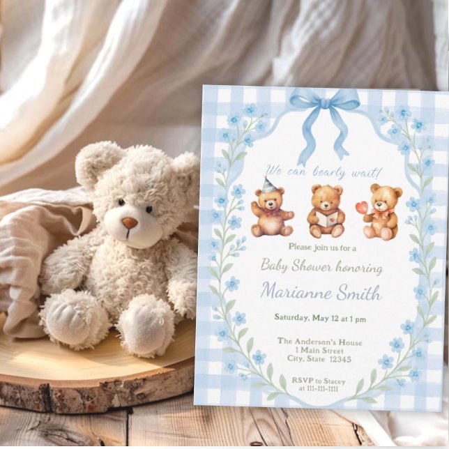 Wir können frühzeitig auf Blue Floral Gingham Baby Einladung (Von Creator hochgeladen)
