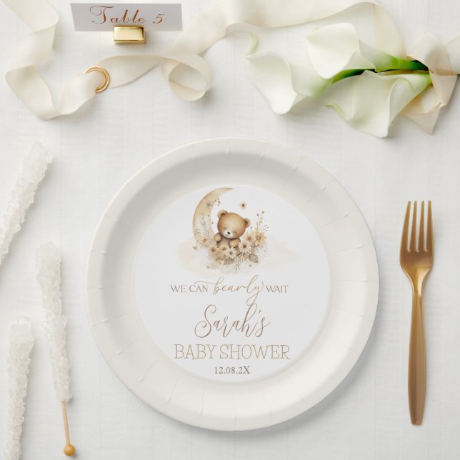 Wir können frühzeitig auf die Babydusche warten Pappteller (Hochzeit)