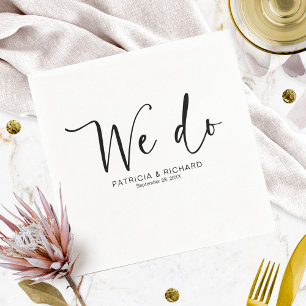 Wir machen moderne Kalligrafie-Hochzeit Serviette