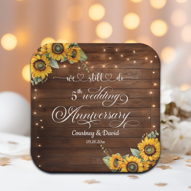 Wir machen noch 5. Wedding Anniversary String Ligh Pappteller (Von Creator hochgeladen)