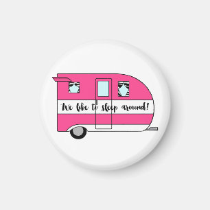 "Wir mögen es, herumzuschlafen" Magnet