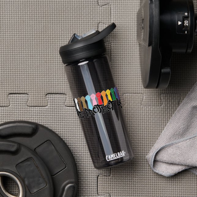 Wir schützen uns trinkflasche (Fitnessstudio (gedreht))