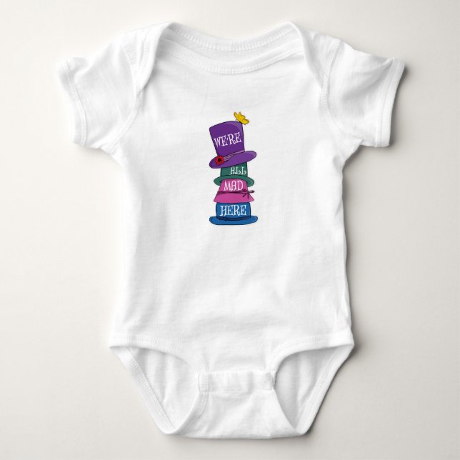 Wir sind alle tot, Mad Hatter Alice im Wunderland Baby Strampler (Vorderseite)