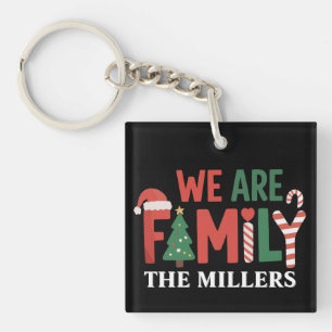 Wir sind eine personalisierte Weihnachtsfamilie fü Schlüsselanhänger