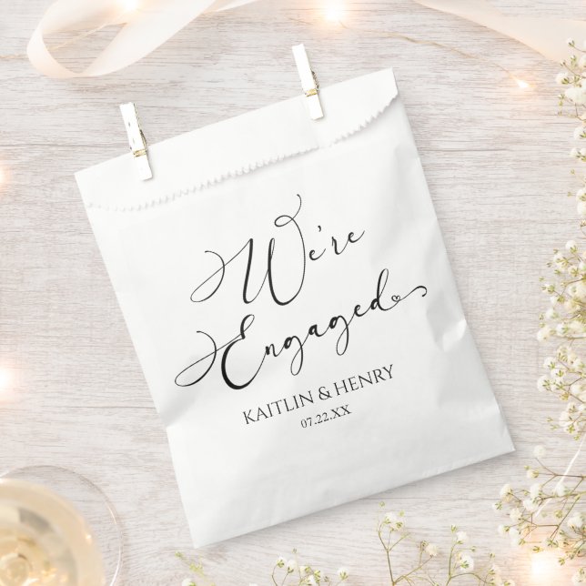 Wir sind eine Verlobte elegante Minimalistische En Geschenktütchen (Ausgeschnitten)