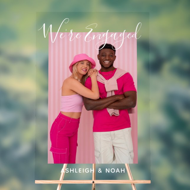 Wir sind eine Verlobte Personalisierte Foto-Engage Acrylschild (Neutral)