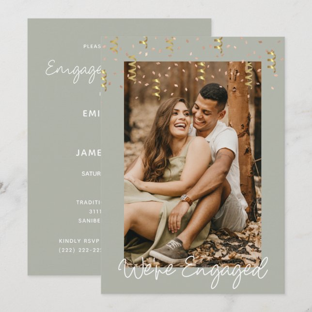 Wir sind eine Verlobte Personalisierte Foto-Engage Einladung (Vorne/Hinten)