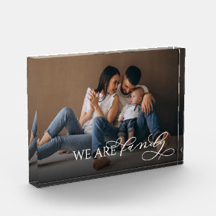 Wir sind Familie Elegante handgeschriebene Schrift Fotoblock