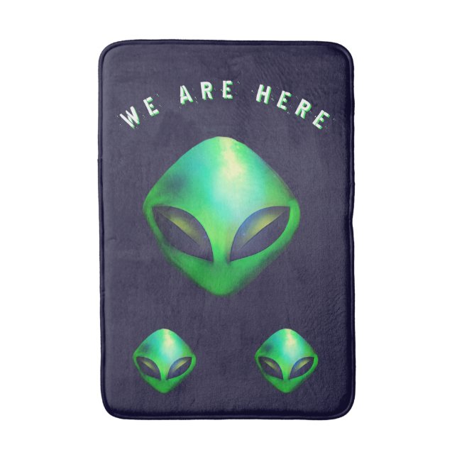 "Wir sind hier" Grüner Alien-Kopf Badematte (Vorderseite Vertikal)