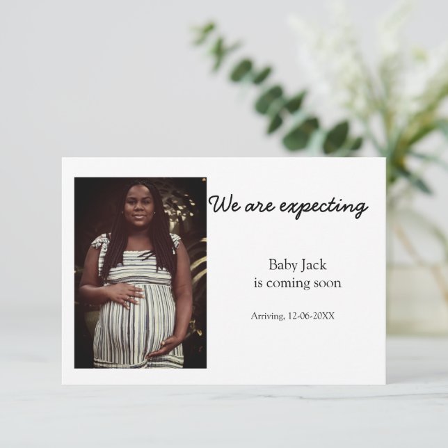 wir sind schwanger, geben Sie den Babynamen Datum  Ankündigung (Stehend Vorderseite)