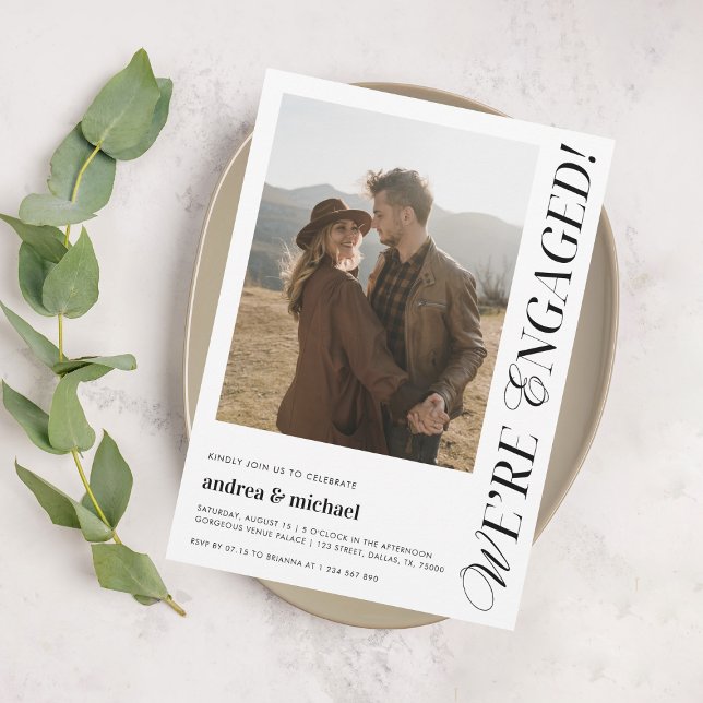 Wir sind Verlobt Chic Modern Engagement Party Foto Einladung (Von Creator hochgeladen)