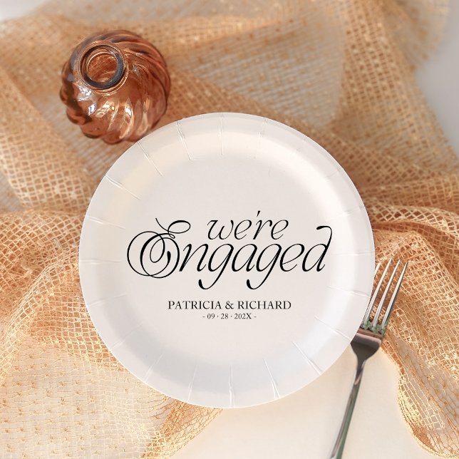 Wir sind verlobt Moderne Minimalistische Verlobung Pappteller (Von Creator hochgeladen)