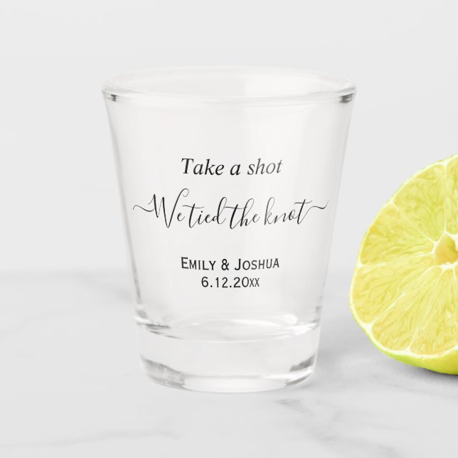 Wir tippten die Knot Personalisiert Wedding Party  Schnapsglas (Vorderseite)