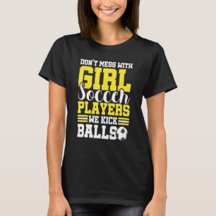 Wir treten nicht mit Fußballspielern zusammen, die T-Shirt