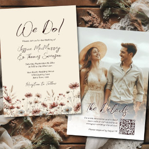 Wir tun es! Rustic Boho Wildblumen Foto & QR Weddi Einladung