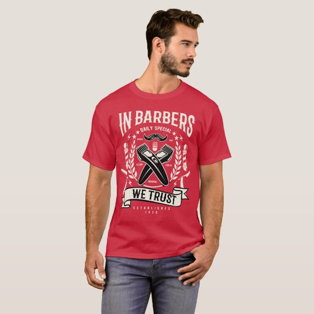 Wir vertrauen Barbers T-Shirt (Vorne ganz)