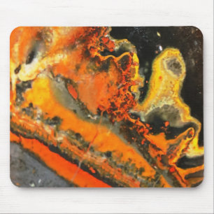 Wirbelnde orangefarbene Steine Mousepad