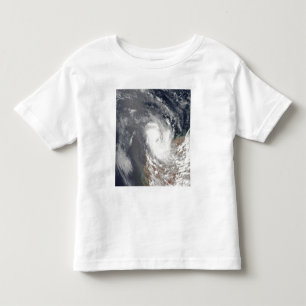 Wirbelsturm Dominic weg vom Ufer des Westerns Kleinkind T-shirt