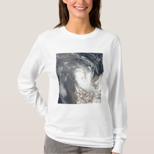 Wirbelsturm Dominic weg vom Ufer des Westerns T-Shirt