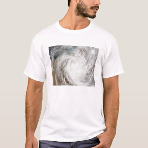 Wirbelsturm-Laurence-Bewegungen weit inland T-Shirt