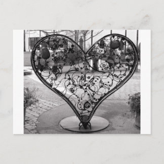 Wire Heart Postkarte