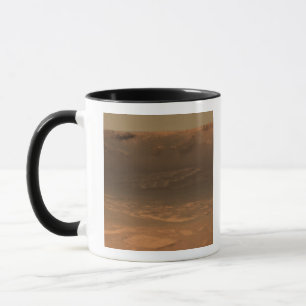 Wirken Sie Krater Ausdauer auf der Oberfläche von Tasse