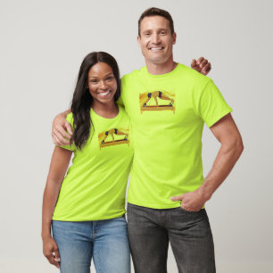 Wirkliche Frauen tun es auf einem Reformer T-Shirt