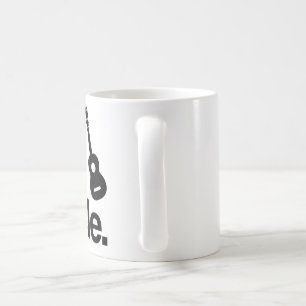 WIRKLICHE MÄNNER SPIELEN DEN UKULELE KAFFEETASSE