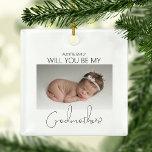 Wirst du meine Mutter sein? Weihnachtsbaum Keramikornament<br><div class="desc">Frag Deiner besten Freundin, Schwester oder Cousin, Deinem Foto mit diesem herrlichen Weihnachtsbaum auf zwei Seiten, mit einem niedlichen Foto Deines Babys, mit der frag der Frage und auf der anderen Seite ein anderes Foto mit einer Template-Nachricht, die Schriftart-Stile und die Hintergrundfarbe kann durch einen Klick auf den personalisierten Link...</div>