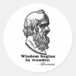 Wisdom fängt in Wonder Sokrates Zitathemd an Runder Aufkleber