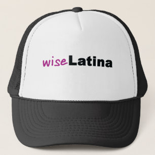 Wise Latina Truckerkappe