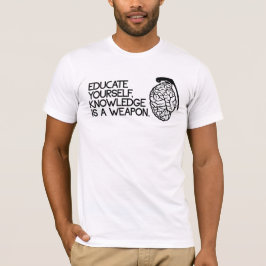 Wissen ist eine Waffe T-Shirt