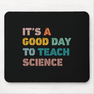 Wissenschaftslehrer gibt ihm einen guten Tag, um d Mousepad