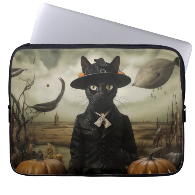 Witch Cat with Pumpkins  Laptopschutzhülle (Vorderseite)