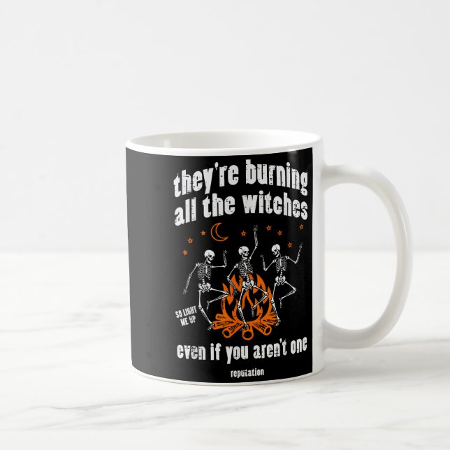Witches Skeletons Dancing Funny Halloween Costume  Kaffeetasse (Rechts)