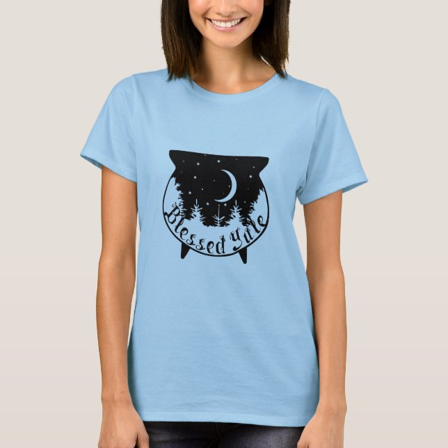 Witchy Night Forest Cauldron Weihnachten Winter So T-Shirt (Vorderseite)