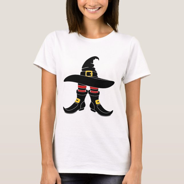 Witchy Walkabout: Hat and Heels Halloween Graphic T-Shirt (Vorderseite)