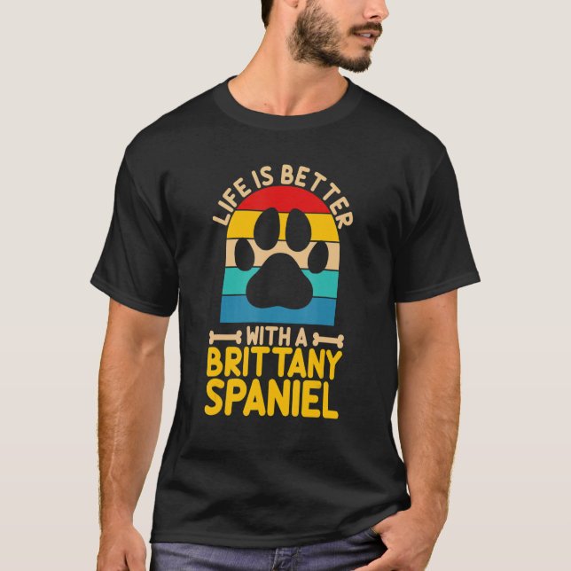 with a brittany spaniel T-Shirt (Vorderseite)