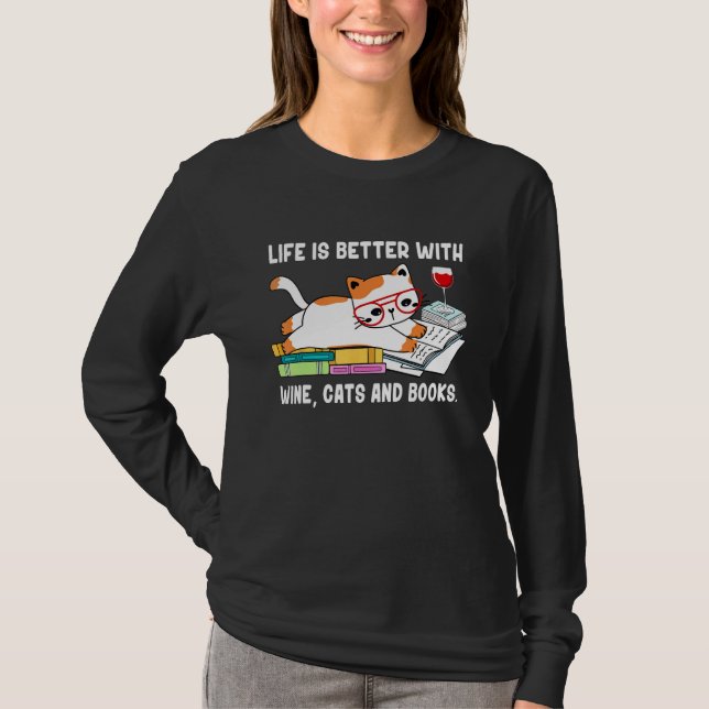 With Books Cats And Wine Drinking Dad Mom T-Shirt (Vorderseite)