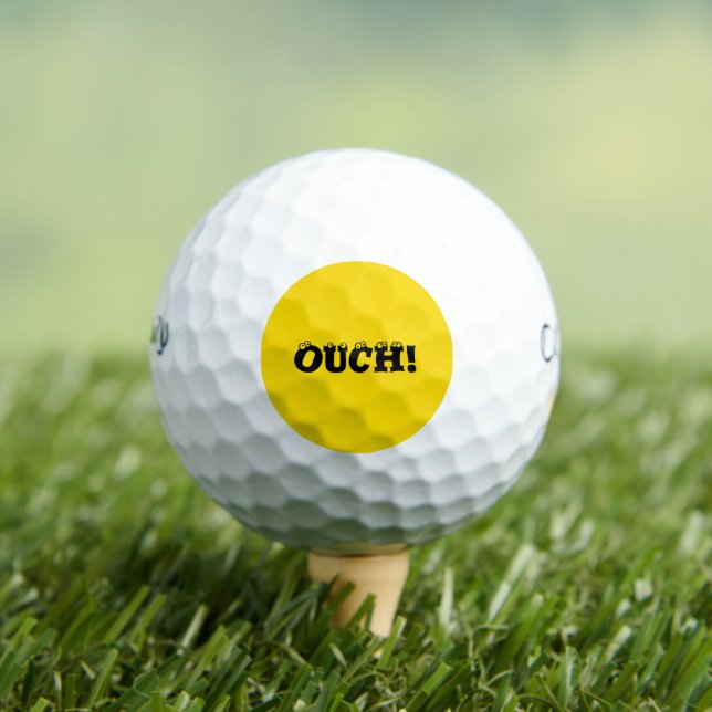 Witzig "ouch!" Text-Design für gelbe Typografie Golfball (Insitu T-Shirt)