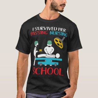 Witzig überlebte ich ihre vorbei gegangene Kranken T-Shirt