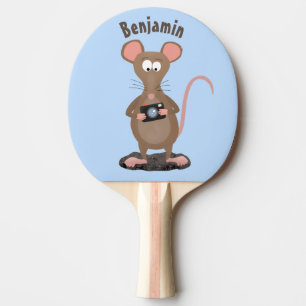 Witzige Ratte mit Kamera-Cartoon-Illustration Tischtennis Schläger