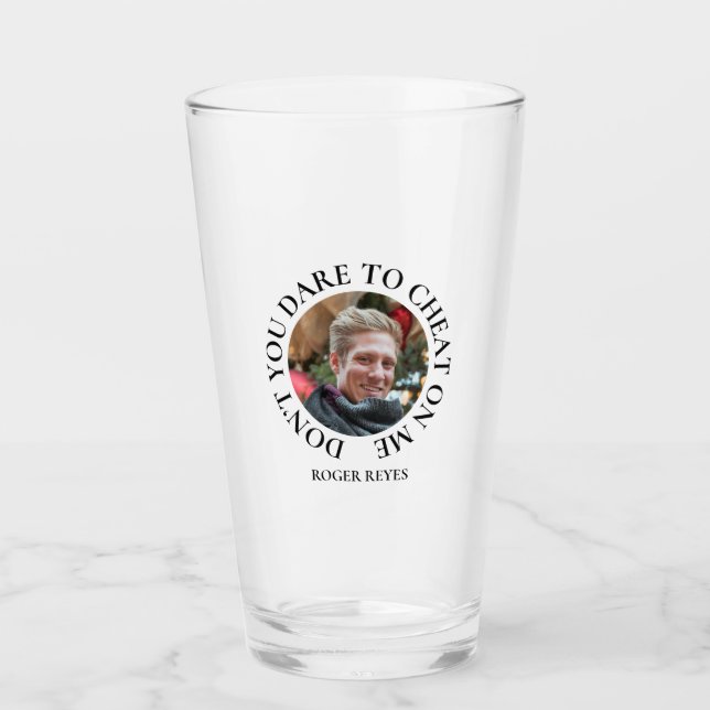 Witzige Zitate wagen Sie nicht, mich anzuzittern Glas (Vorderseite)