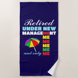 witziger Ruhestand in der Sonne Strandtuch