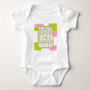 Witziges Alphabet, Alphabet der Blume, Alphabet Baby Strampler