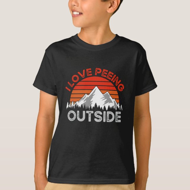 Witziges Camping, ich Liebe Pissen draußen T-Shirt (Vorderseite)