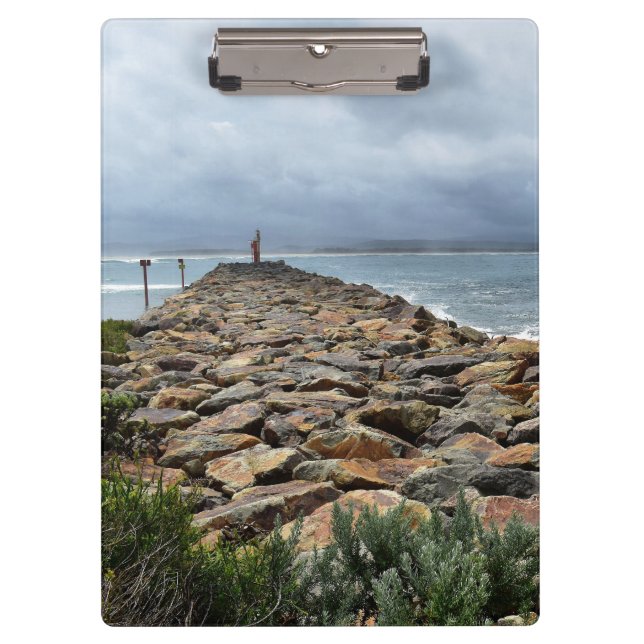 Wo die Felsen auf das Meer treffen - Bastion Point Klemmbrett (Vorderseite)